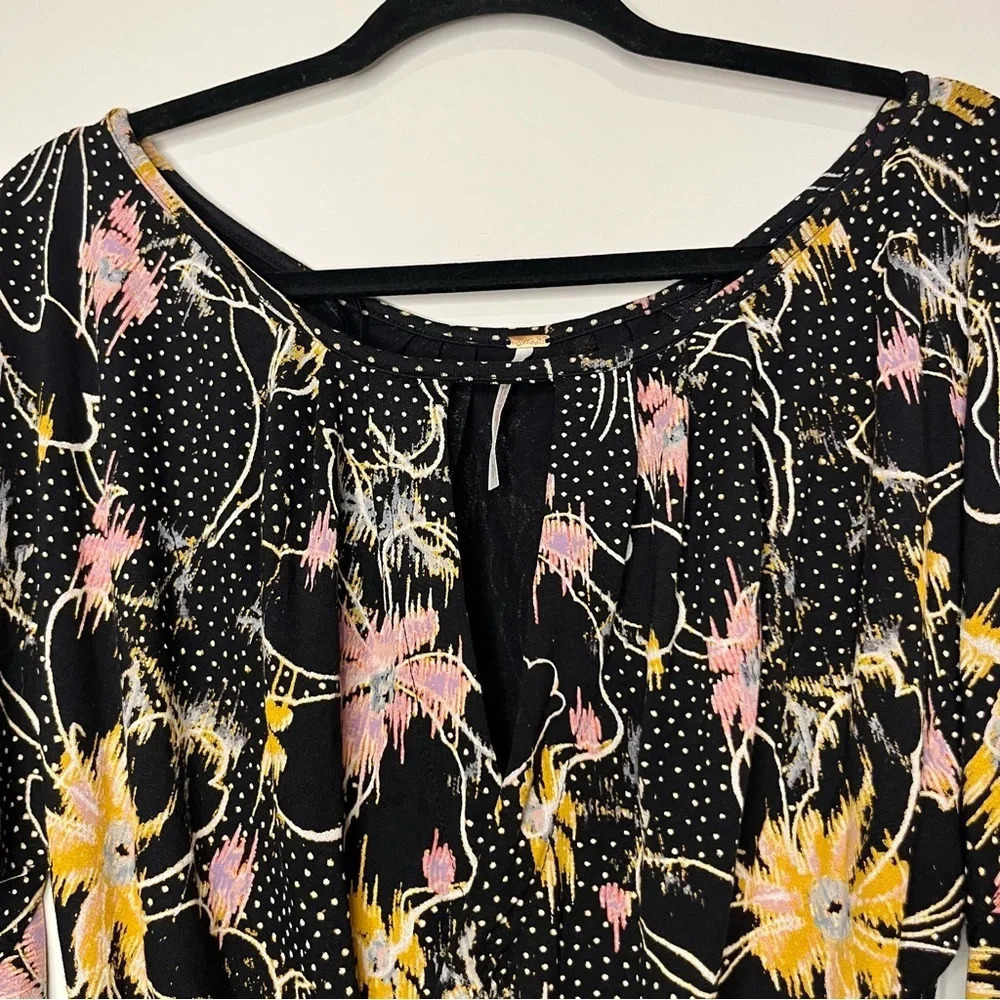 FREE PEOPLE One Last Time Bellsleeve Floral Cropped Boho Wrap Blouse Top - Picture 7 of 12
